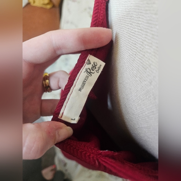 Red Dress - Picture 6 of 6